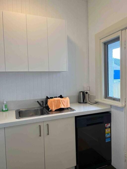 Sunny Apartment In Central Karori Ουέλλινγκτον Εξωτερικό φωτογραφία